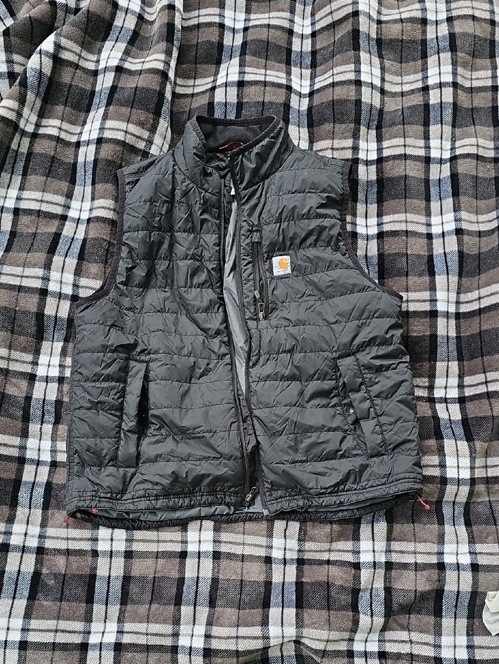 Carhartt Black Quilted Puffer Vest with Logo Patch (B)
